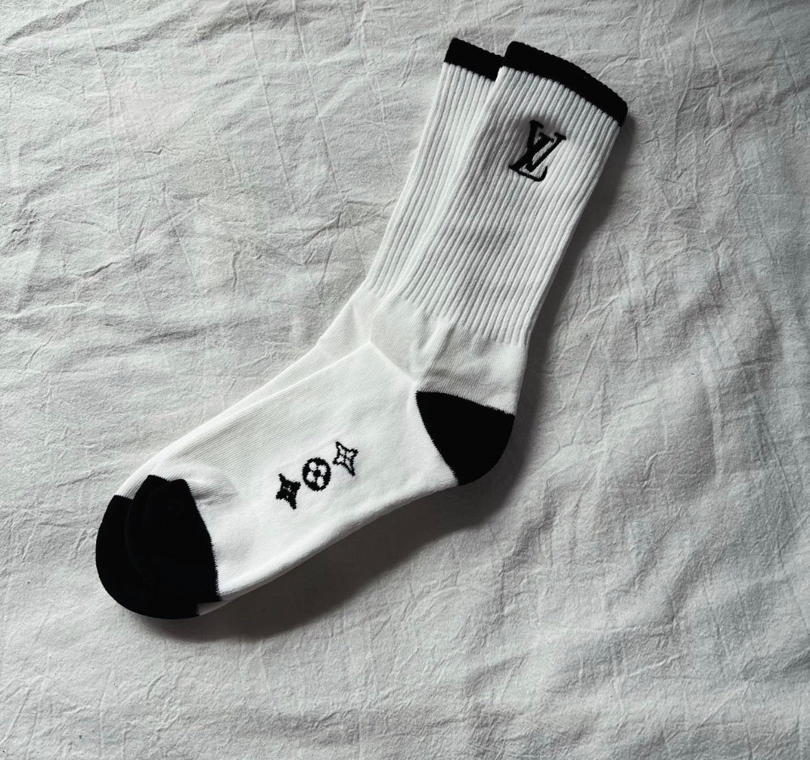 LV SOCKS 1